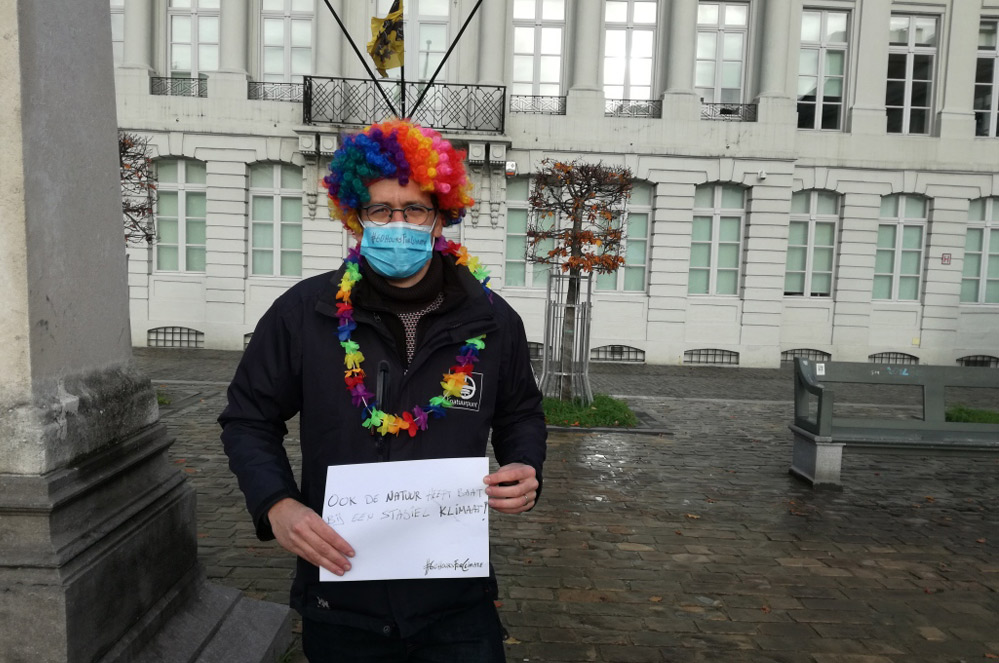 TEMOIGNAGES : pourquoi ils manifestent pour le climat pendant 60h ?
