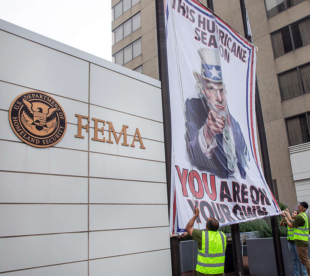 Uncle Sam's Hurricane Message at FEMA in the US. © Tim Aubry / Greenpeace